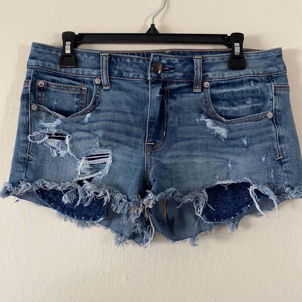 Women’s American Eagle Distressed Shortie Shorts